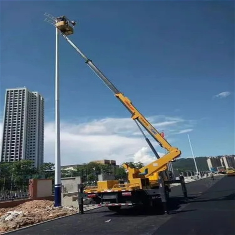 滦南县维修路灯的曲臂升降车出租