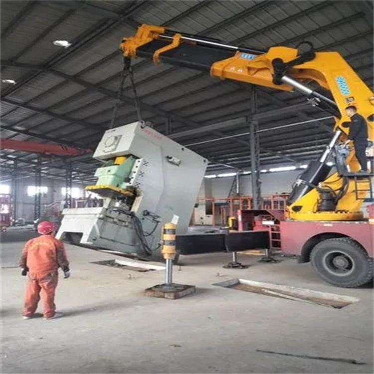 滦南县80吨折臂吊车出租附近电话